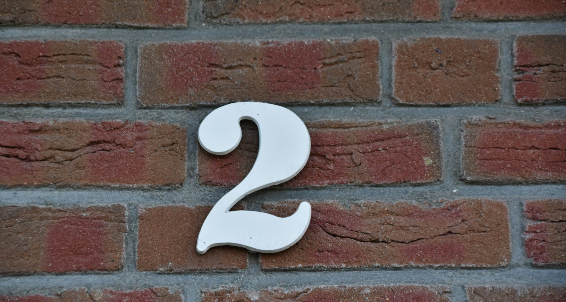 2-wanddekoration-YKtxjGsl1BY