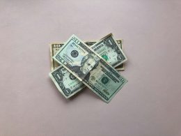 20-us-dollar-banknote-xmYK6dWqrEw