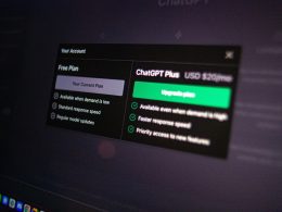 ein-computerbildschirm-mit-chatoff-plus-benutzeroberflache-r240reJf8LY