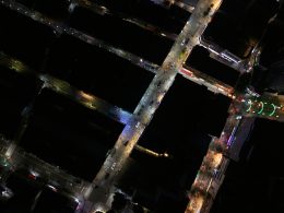 luftaufnahme-der-lichter-der-stadt-bei-nacht-vN4iSbLtI80