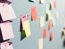 verschiedene-notizblocke-ETRPjvb0KM0