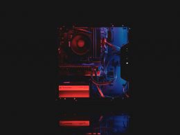 schwarz-rot-audiokomponente-cgou7qYvk6U