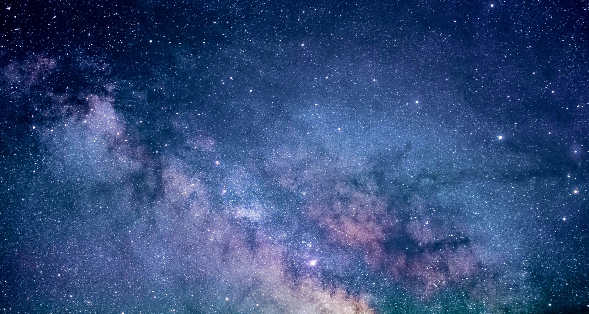 blaue-und-lila-galaxie-digitale-tapete-E0AHdsENmDg