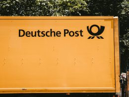 deutsche-post-text-eX5yJ1N8SAI