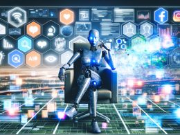 Futuristischer KI-Agent als digitaler Avatar im Steuerpult eines Marketing-Cockpits, umgeben von Hologrammen, Daten und Social Media Icons vor tech-lastiger Skyline