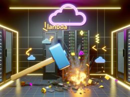 Leuchtender Vorschlaghammer durchbricht Serverracks im dunklen Serverraum, abstrahierte Clouds und AWS Lambda-Logo in Neon, dynamische Strahlen im Hintergrund.