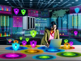 Marketingfachkraft überwacht ein digitales Kontrollzentrum mit Analytics-Dashboards, Datenströmen, Servern und Datenschutz-Icons in einem fortschrittlichen, datengesteuerten Umfeld.