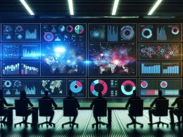 Illustration eines verwilderten Büroflurs mit einem Bürokratie-Monster aus Paragrafzeichen, überwucherten Akten, Papierstapeln und einer konzentrierten Person im Marketing-Outfit mit Taschenlampe.