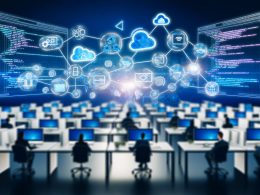 Futuristisches Open-Plan-Büro voller Marketer:innen mit digitalen Dashboards, Datenströmen und vernetzten Plattformen in blau-weißer Optik.