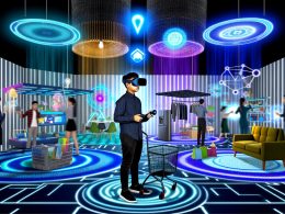 Junger Erwachsener mit VR-Brille in einem virtuellen Showroom voller schwebender, realistischer 3D-Produkte und interaktiven Elementen.