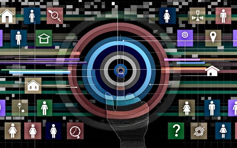 Stilisierte Zielscheibe mit demografischen Icons und einer digitalen Hand, die ein Segment auswählt, vor einem Hintergrund aus Datenströmen.