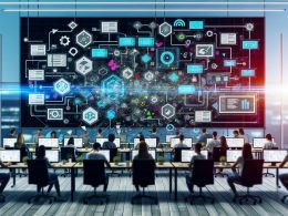 Modernes Büro mit Content-Creators, Editoren und Strategen an digitalen Kanban-Boards und Dashboards voller Analysen. Workflow-Diagramme und Tool-Integrationen wie CMS, Slack und DAM sorgen für effiziente und transparente Redaktion.