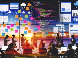 Team aus Marketern und Entwicklern beim Debuggen komplexer Analytics-Setups in einem modernen Arbeitsplatz bei Dämmerung, umgeben von Whiteboard, Notizzetteln, Laptops und Analysediagrammen mit Fehlerwarnungen.