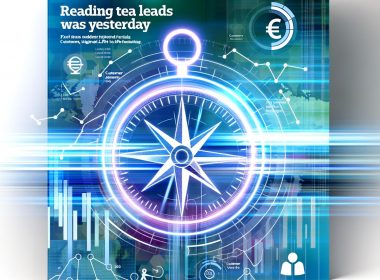 Futuristischer Neon-Kompass vor digitalen Datenströmen und Diagrammen, umgeben von Marketing-Icons und kühlen Farbakzenten. Thema: datengetriebene Prognose im Online-Marketing.