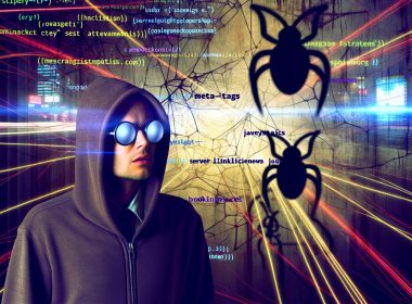 Illustration eines Detektivs mit Hoodie und digitalen Brillen vor einem großen, chaotischen Netz aus Code, welches mit Symbolen für SEO-Probleme wie Serverfehler, kaputte Links und Meta-Tags gespickt ist; im Hintergrund eine rissige, unscharfe Google-Suchseite.