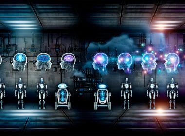 Futuristischer Maschinenraum mit einfachen Robotern, menschenähnlichen Androiden und leuchtenden KI-Hologrammen in neonfarbener, industrieller Umgebung