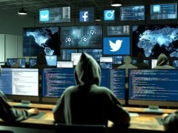 Konzentrierte Softwareentwickler in Hoodies arbeiten in einem dunklen, modernen Büro an Laptops mit Monitoren voller Datenströme, KI-Diagramme und Social-Media-Feeds. Im Hintergrund sichtbare Plattform-Logos.