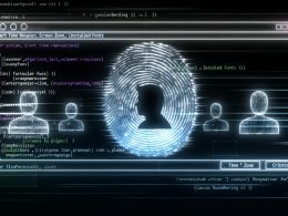 Transparenter digitaler Fingerabdruck aus abstrakten Datenpunkten und technischen Parametern, hinterlegt mit Browserfenstern, JavaScript-Code und anonymisierten Silhouetten vor Datenströmen.