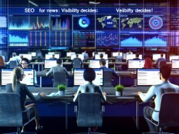 Moderne Redaktion im digitalen Newsroom mit Journalisten, die vor Computern und großen Bildschirmen mit SEO-Analysen, Diagrammen und Google-Rankings arbeiten.