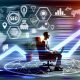 Illustration eines modernen Business-Bloggers am Laptop vor einem digitalen Dashboard mit aufsteigenden Traffic-Kurven, SEO-Grafiken und vernetzten Content-Clustern sowie Symbolen für technische SEO.