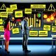 Zwei Marketingexperten analysieren in einem modernen Büro große GA4-Dashboards mit Event-basierten Metriken, individuellen Funnels und BigQuery-Integration, umgeben von Post-its und Warnhinweisen zu Datensampling.