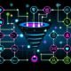 Abstrakter, moderner Marketing-Funnel mit digitalen Touchpoints, verbunden durch leuchtende Linien, umgeben von Datenströmen und Code-Elementen in dunklen Blautönen und Neonfarben.