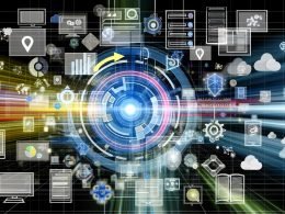 Technische Collage eines modernen Online-Marketing-Dashboards mit leuchtenden Diagrammen, Server-Racks, Consent-Popups, Tag-Manager-Icons, Event-Trackings und stilisierten User-Journeys in futuristischem Design.