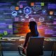 Arbeitsplatz eines Content Creators mit Affiliate-Marketing-Dashboard, Tabellen, Analytics, SEO-Tools und Keyword-Notizen, umgeben von Elementen aus Webentwicklung.