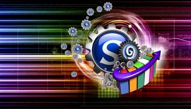 Glänzendes Joomla-Logo mit metallischen SEO-Symbolen, Zahnrädern, Ranking-Chart und Website-Modulen vor digitalem, farbintensivem Hintergrund.