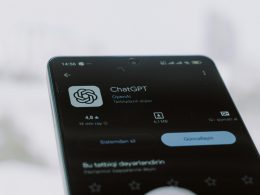das-bild-zeigt-die-chatgpt-app-auf-einem-telefon-wl67wKt8hNI