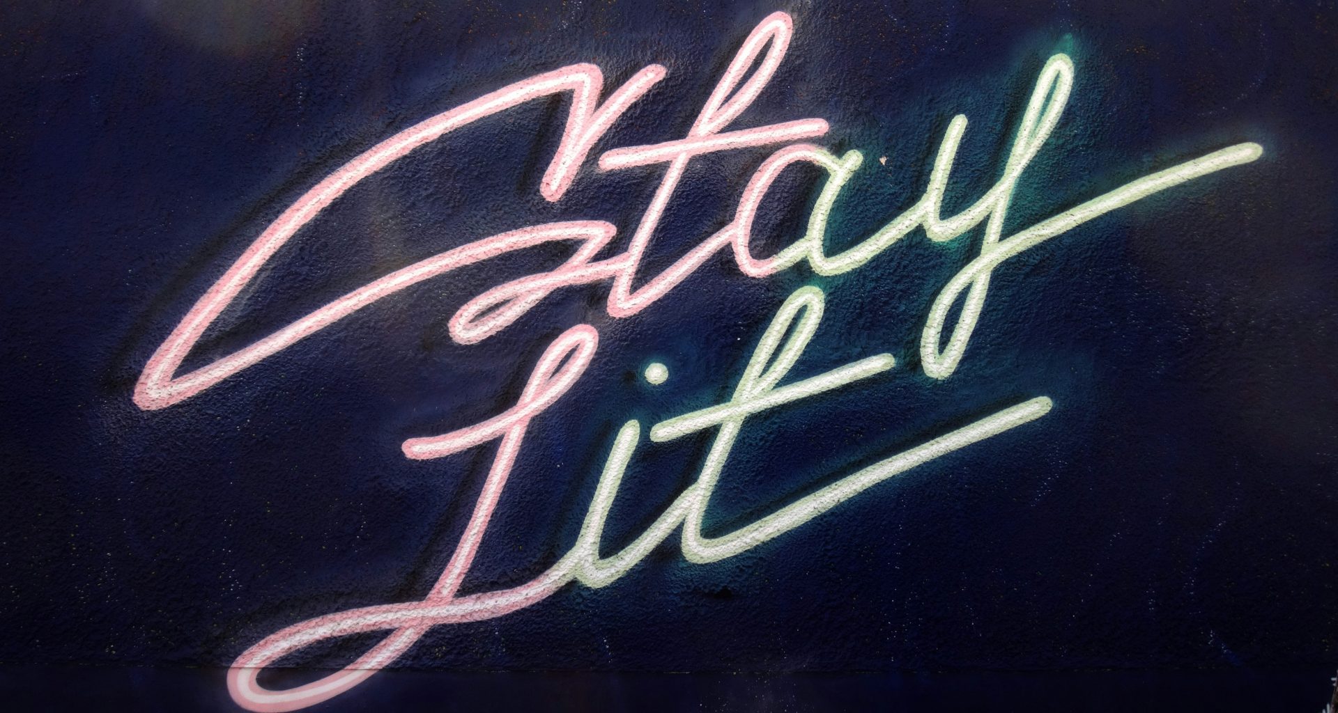 eingeschaltete-stay-lit-led-beschilderung-P2pRHSIWa1U