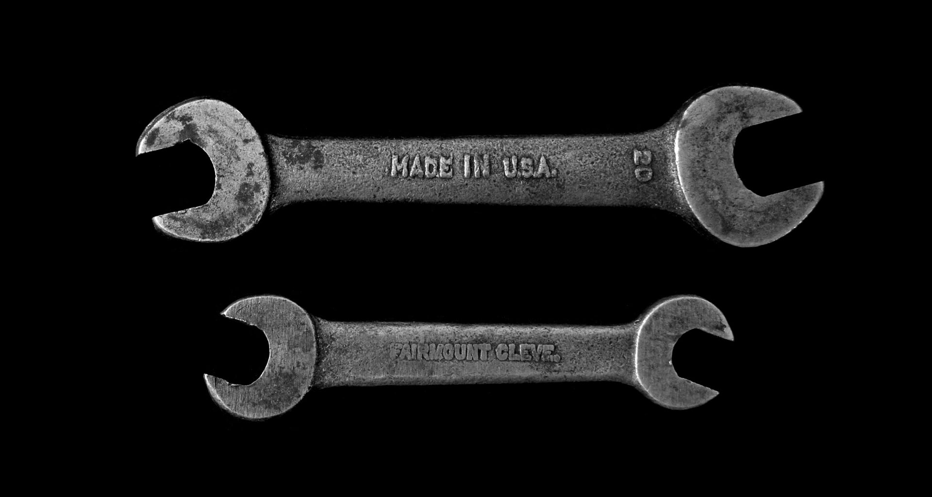 zwei-graue-maulschlussel-pH6wLT6TVFc