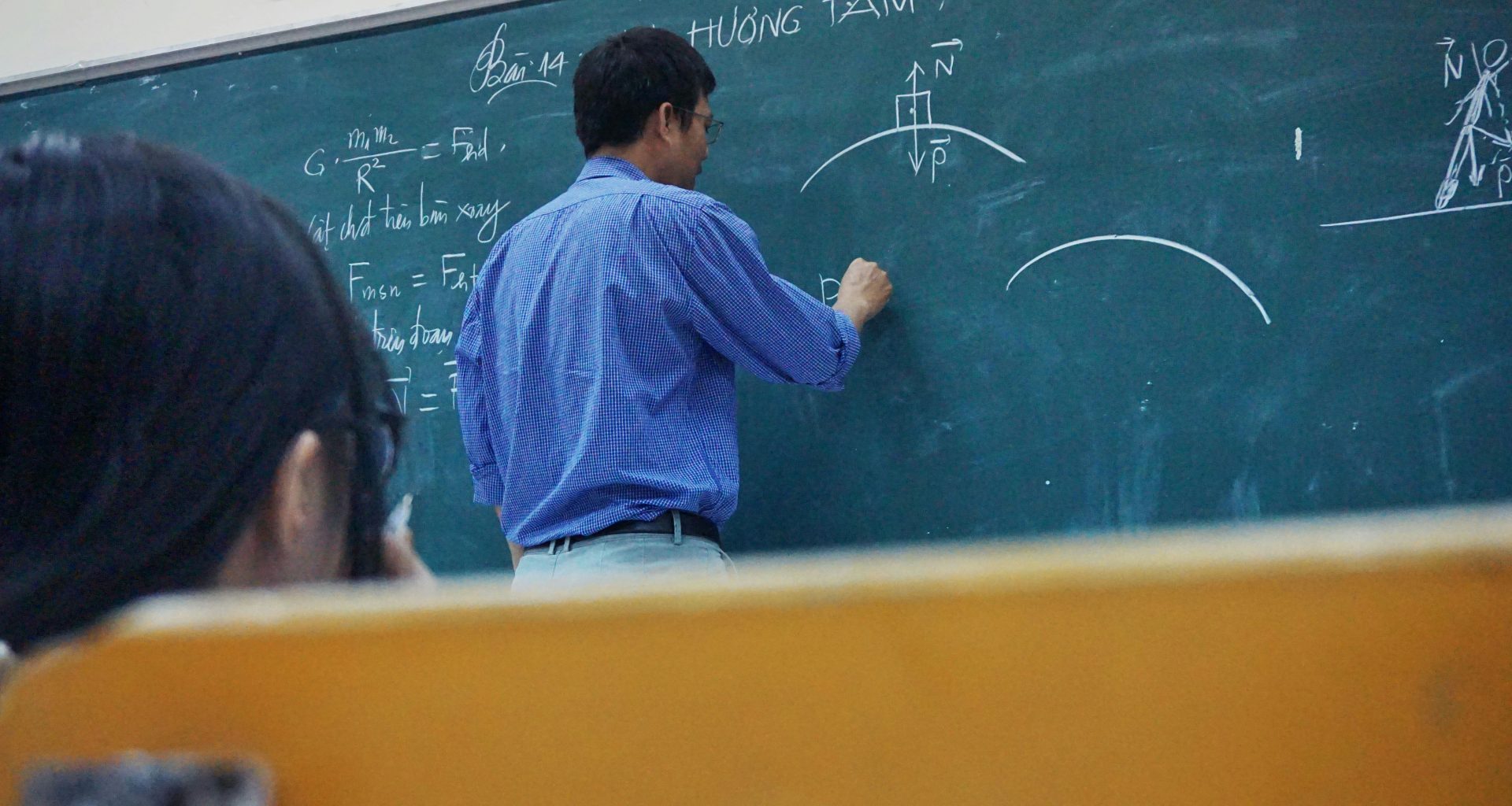 womens-blue-dress-shirt-TVSRWmnW8Us