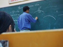 womens-blue-dress-shirt-TVSRWmnW8Us