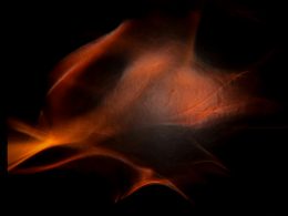 ein-verschwommenes-bild-eines-feuers-in-der-dunkelheit-knmIddg0GeQ