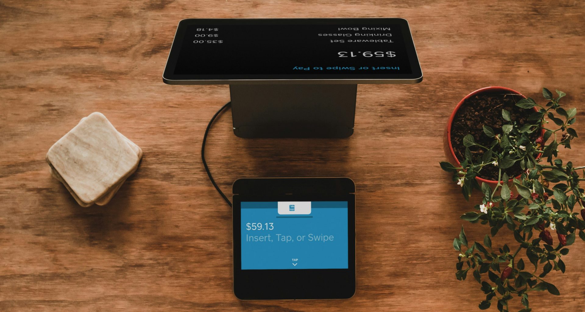 computer-monitor-31l-8hY1mt4