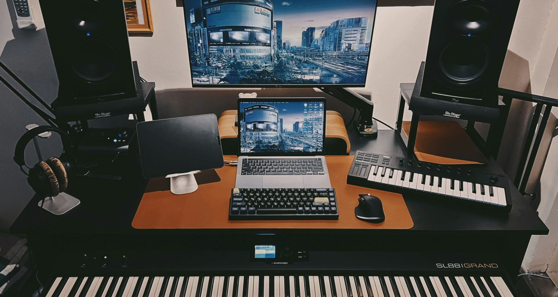 grafische-benutzeroberflache-website-X1UWrOIDjLo