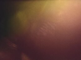 Dashboard von Buffer zur Verwaltung mehrerer Social-Media-Konten auf einem Laptop