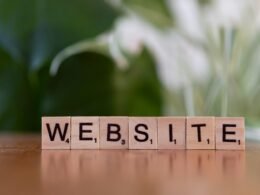 Buffer Dashboard mit geplanter Social-Media-Beitragsübersicht auf verschiedenen Netzwerken