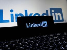 Buffer Dashboard auf einem Laptop-Bildschirm mit Social Media Beitragsplan