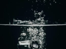 Buffer Social Media Management Dashboard auf einem Laptop und Smartphone