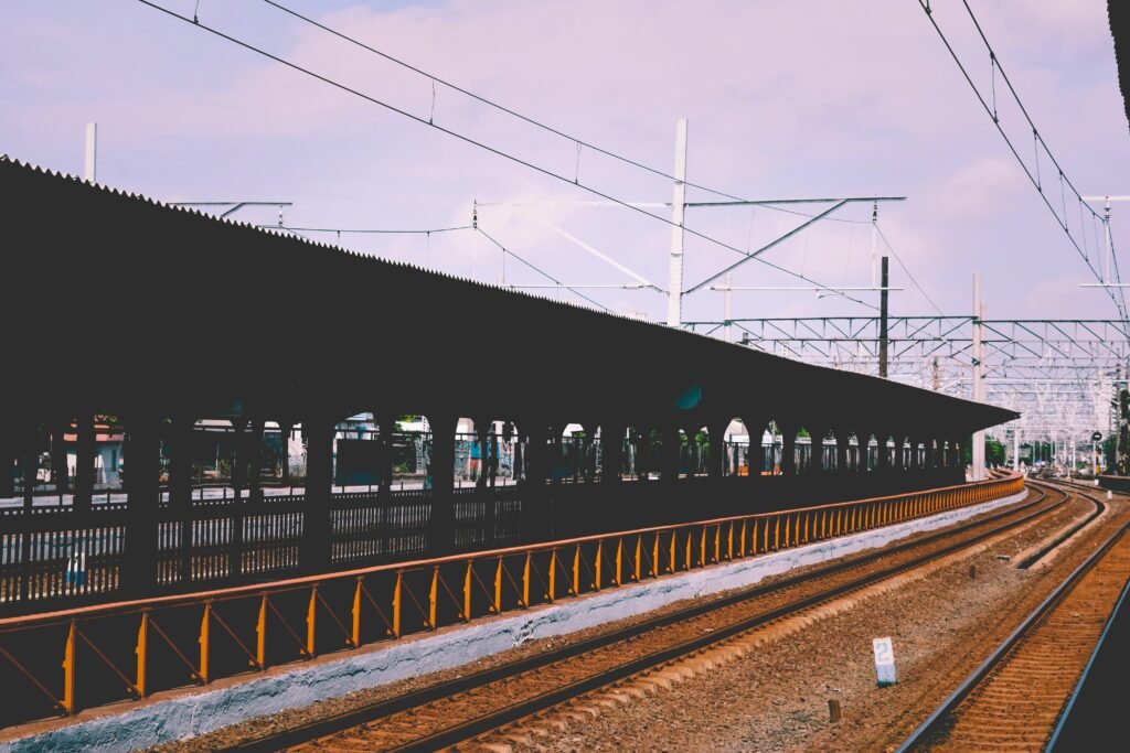 Buffer Dashboard mit geplanten Social Media Beiträgen auf verschiedenen Plattformen