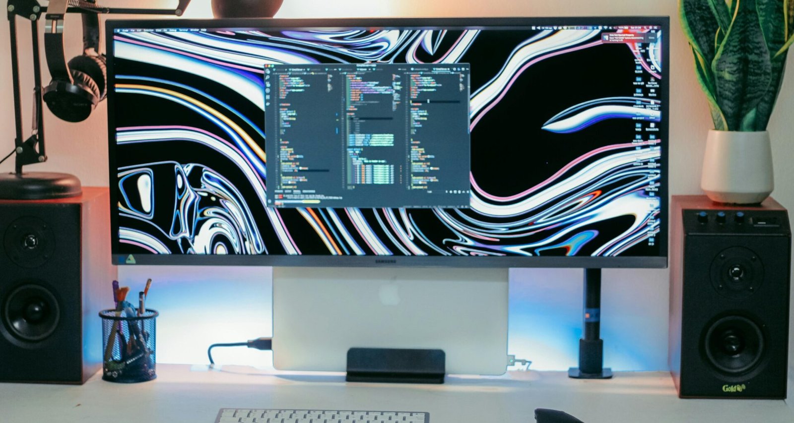 Buffer Dashboard mit Statistiken zur Social Media Performance auf einem Laptop