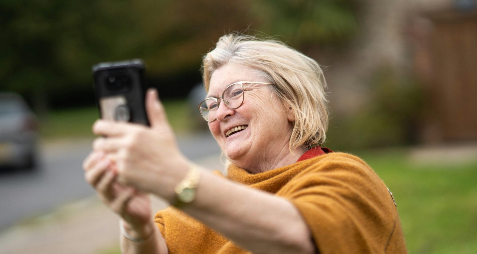 Screenshot der Buffer-Plattform mit Social-Media-Planungs- und Analysefunktionen