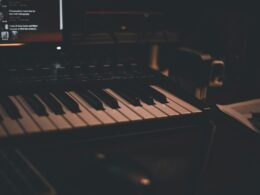 Buffer Dashboard mit geplanten Social-Media-Posts auf verschiedenen Plattformen