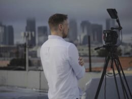 Buffer Plattform für Social Media Management auf einem Laptop dargestellt