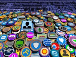 Überladenes LinkedIn-Profil mit zahlreichen digitalen Zertifikats-Badges von Google, Meta, AWS, HubSpot und anderen Anbietern, das Profilbild ist kaum sichtbar und der Lebenslauf verschwimmt im Hintergrund.