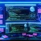Futuristisch beleuchteter Arbeitsplatz mit mehreren Monitoren: Ghost CMS Backend, API-Schlüssel, Code-Snippets zur Ghost Content API und technische Diagramme zum Headless-Content-Flow zwischen Ghost und Frameworks wie Next.js, Astro und Gatsby, umgeben von technischen Referenzen und Notizen.