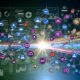 Stilisierte, digitale Customer Journey Map als Netzwerk farbiger Touchpoints mit Datenströmen, hinterlegt von Diagrammen und Code – moderner, futuristischer Stil.