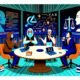 Illustration eines stilisierten Konferenzraums mit Philosophen, Tech-Guru und Business-Mensch beim Diskutieren über KI, Ethik und Technologie vor einer Leinwand mit Codes und Ethik-Symbolen.
